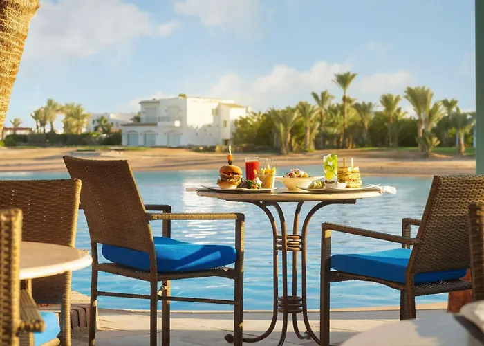 منتجع Movenpick & El Gouna 5*